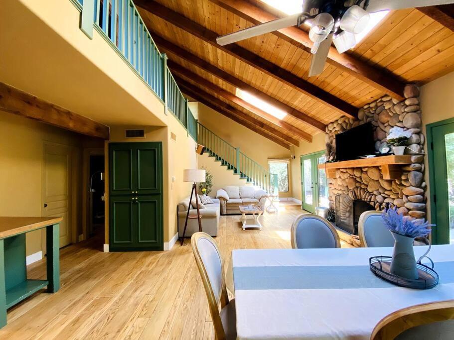 Sequoia Cabin By The River Three Rivers Exteriör bild